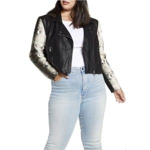 NORDSTROMS HALOGEN CROPPED FAUX LEATHER SNAKE PRINT JACKET..!  PLUS SIZE 1